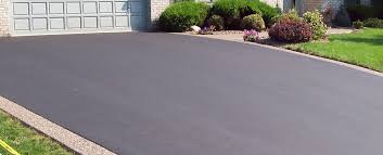 Best Driveway Pressure Washing  in Biggs, CA